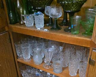 Beautiful L.E. Smith green glass