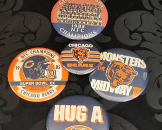 Chicago Bears Pinback Buttons, 1985 Super Bowl, and NFC Champions.