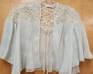 Vintage Bed Jacket