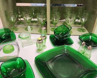 Emerald Green Glass by Anchor Hocking 