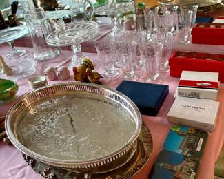 Two great cake plates, more silver plate