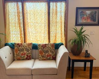 Interchangeable Loveseat & home decor 