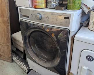 Kenmore Elite front-load washing machine