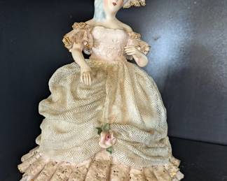 Vintage Porcelain hand painted Figurine