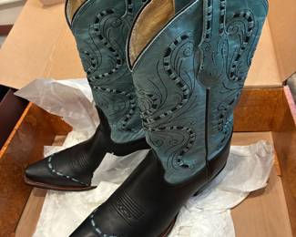 Tony Llama leather boots