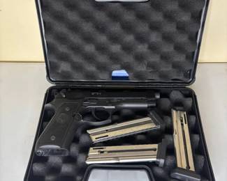 Barretta M922 Handgun With Case And 3 Magazines