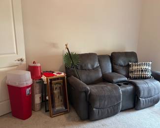 Lazy boy auto recliner, art and Christmas stuff