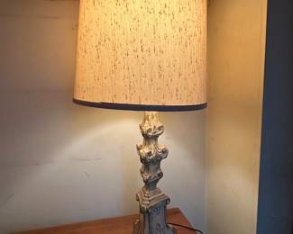 Table lamp with Drum Shade