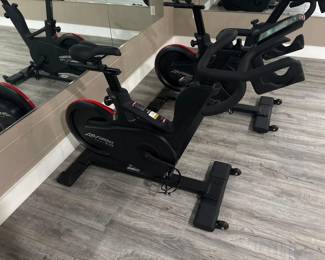 Life Fitness IC5 Indoor Cycle