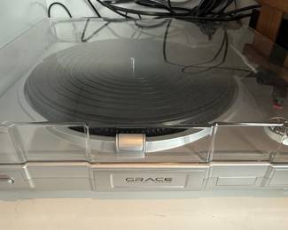 Grace Digital Audio AVPUSB01S USB Turntable