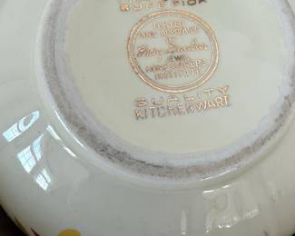 Hall's Superior Autumn Leaf Mixing Bowls Set