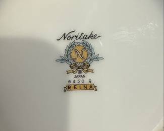 Noritake Reina 6450Q Teapot