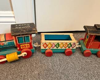 Fisher-Price Huffy Puffy Train and Circus Wagon