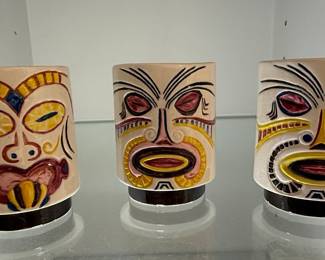 Tiki Mug Style Set "WR" Mark