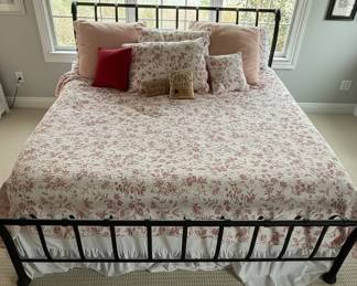 King Size Black Metal Scroll Bed Frame