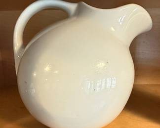 White Ceramic Pitcher Collection (3 pcs)