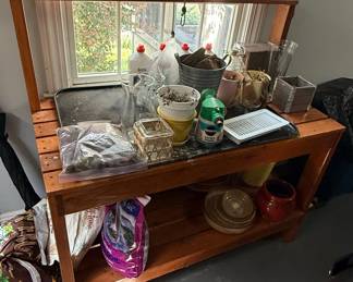 Wooden Garden Potting Bench