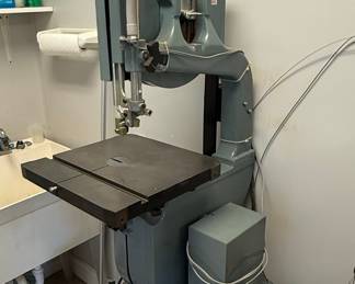 Delta 14" Wood & Metal Cutting Band Saw