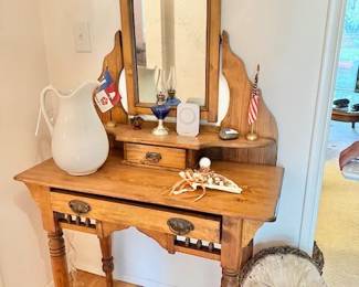 vintage dressing table