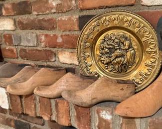 antique/vintage wood shoe molds