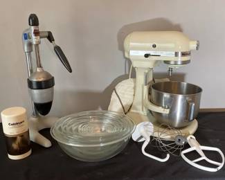 Vintage Juicer, KitchenAid Stand Mixer, Mini Cuisinart Chopper, Duralex Bowls