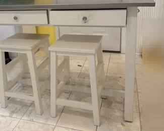 White Kitchen Island W Stainless Steel Like Top And Two Bar Stools 