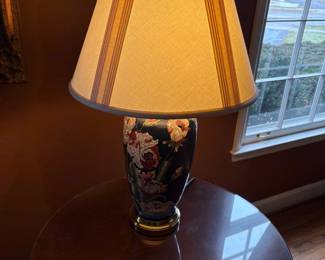 Porcelain lamp on round side table