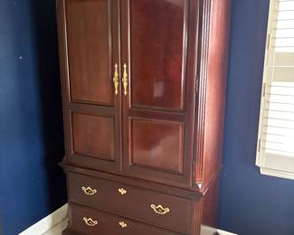 Mahogany wardrobe armoire with 2 lower drawers