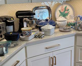 Kitchen has lots of choices for you