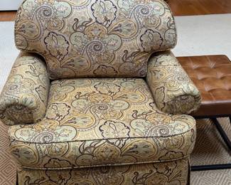 contemporary side chair with leather side table