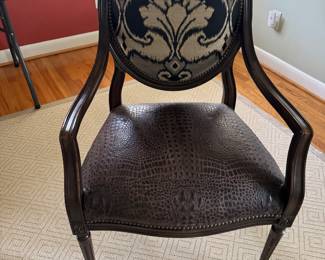 Decorative arm chair