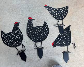 chicken garden stakes