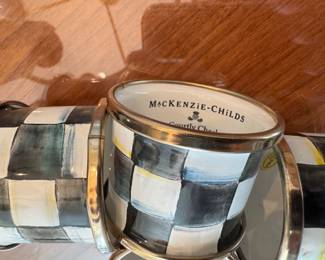 Set of designer napkin rings