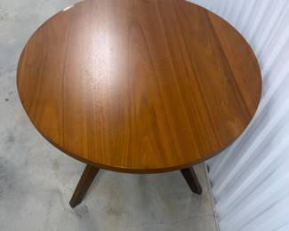 Mid-Century Modern Round Wood Accent Table with Splayed Legs - Asking $120