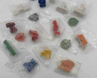 Wade Miniatures Red Rose Tea Sculptures of The World More