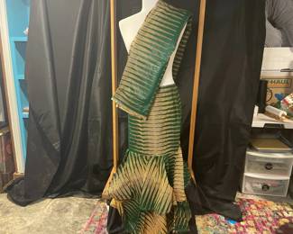 Skirt With Fabric Remnant