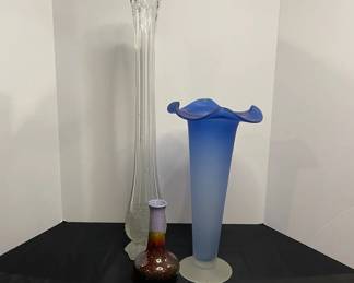 Tall Swung Vase with Frosted Glass Detail with Blue Frosted Vase and Short Vase