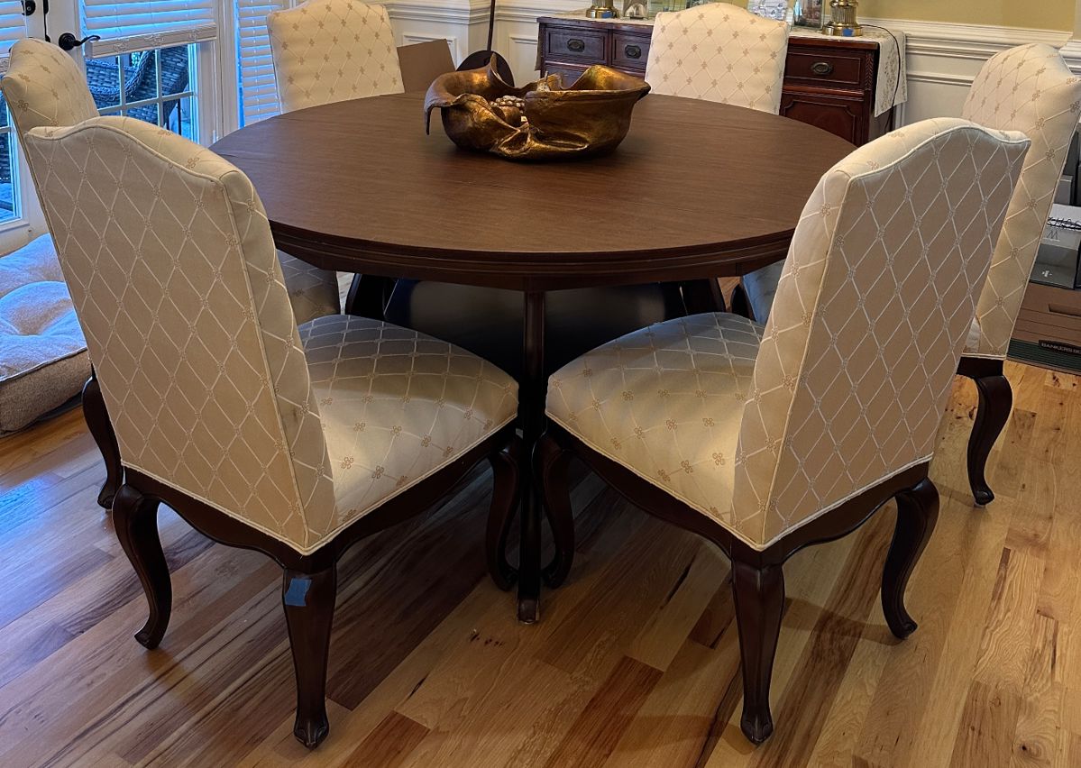 Pre-Sale: Dining Table and 6 Chairs $1,500 