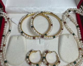 Pearl Jewelry Set