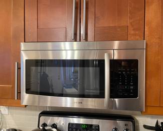 Samsung Stainless Steel Over-the-Range Microwave 