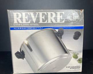 Vintage Revere Ware Qt. Covered Stockpot with Copper Clad Bottom