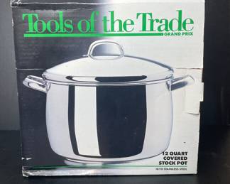 Tools of the Trade Grand Prix Quart Covered Stock Pot