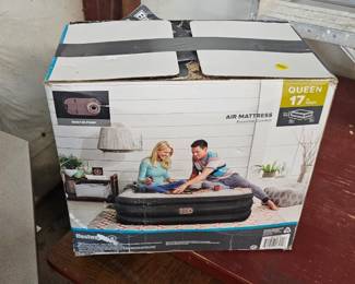 AIR MATTRESS