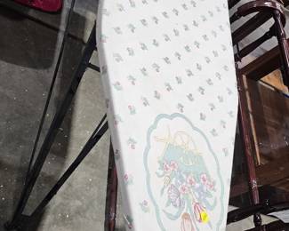 IRONING BOARD