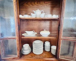 cina and china hutch