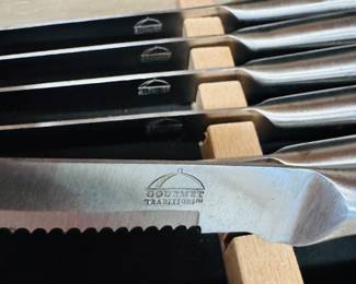 steak knives