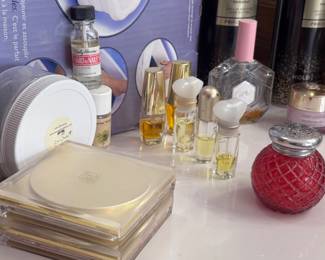 vintage cosmetics and perfumes