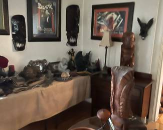 So man interesting objects....Drgon Knife, Stonehedge objects,Gargoyle, Shadakehari four arm statute, etc