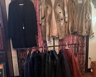 Kenneth Cole over coat  Vintage fur coats...men's suits (Armadi,Prade. Gabbana Dolce, German seude...(sizes L-XXL)