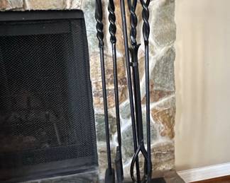 Pilgrim Home and Hearth 18009 Twisted Rope Fireplace Tool Set